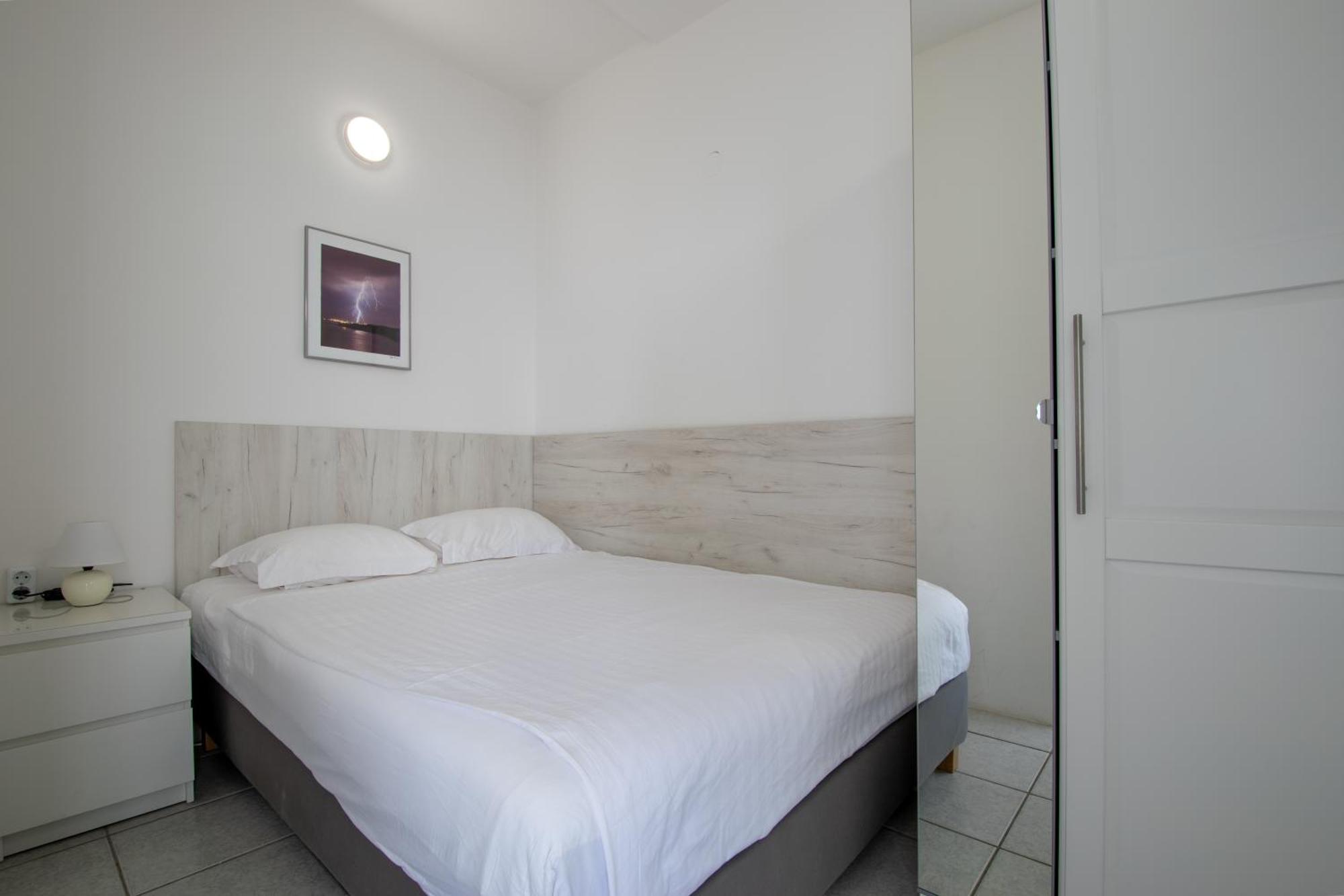 Apartments Lantina Betina  Bilik gambar